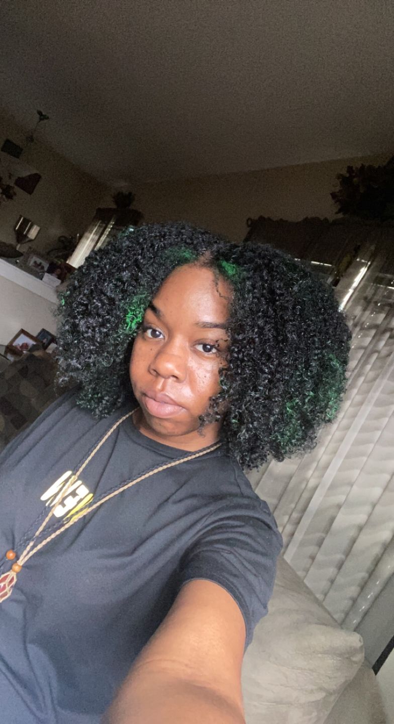 Customer photo review of Mysteek Color Pop Sample Pack (12 colors)