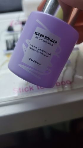 Customer photo review of SUPER BONDER FOR LASH EXTENSIONS