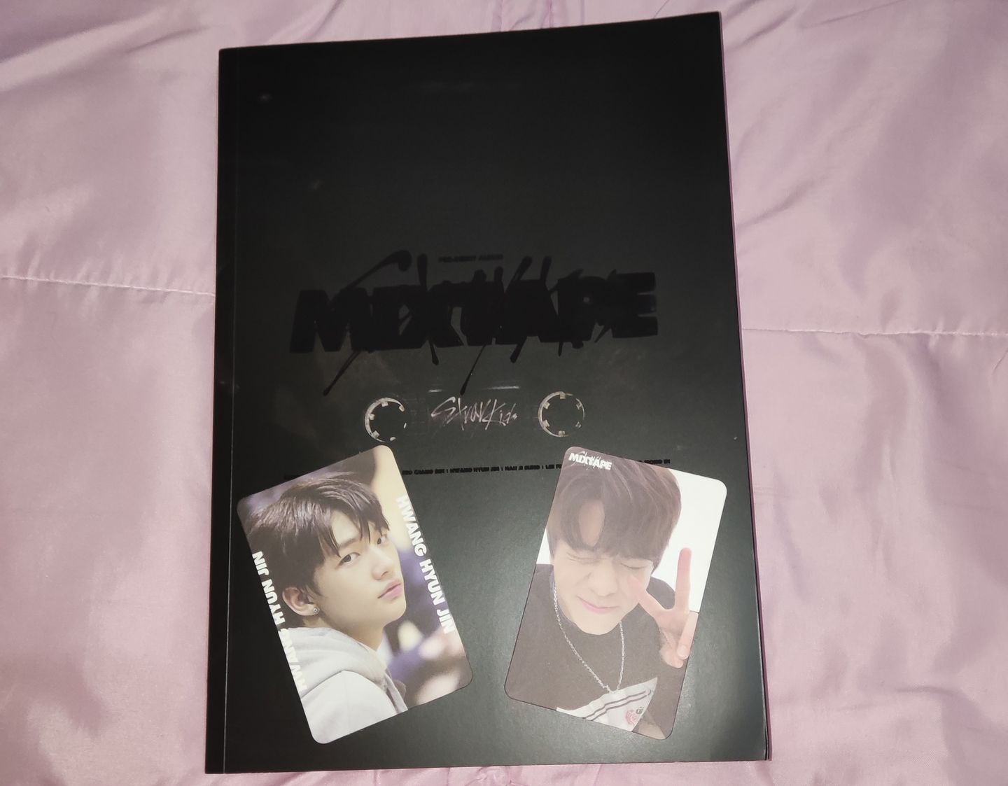 Customer photo review of STRAY KIDS - DEBUT ALBUM [MIXTAPE]