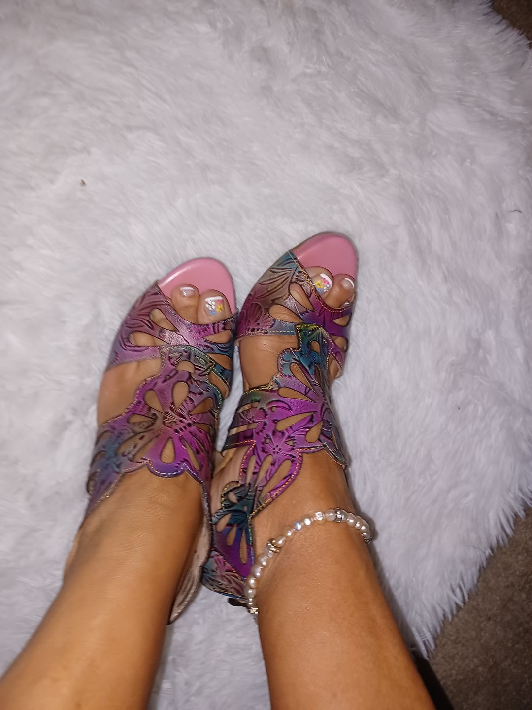 Customer photo review of Bohemia Leather Block Heel Comfy Sandals