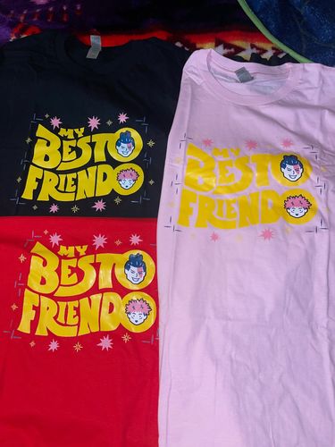 Customer photo review of Harajuku Style Jujutsu Kaisen "Besto Friendo" Tee