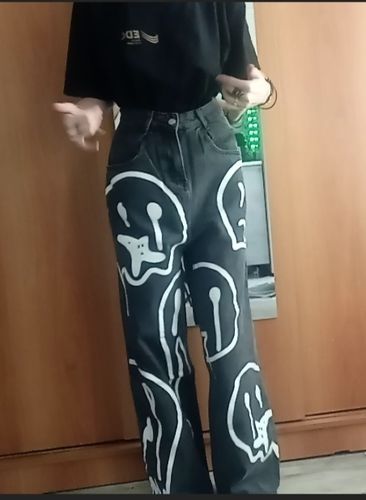 Customer photo review of Harajuku Street Smiley Face Style Jeans