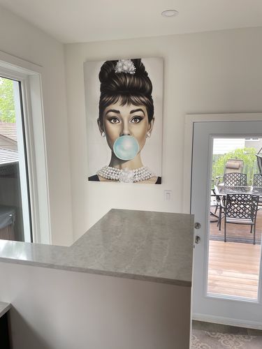 Customer photo review of 'Audrey Hepburn' Framed Canvas