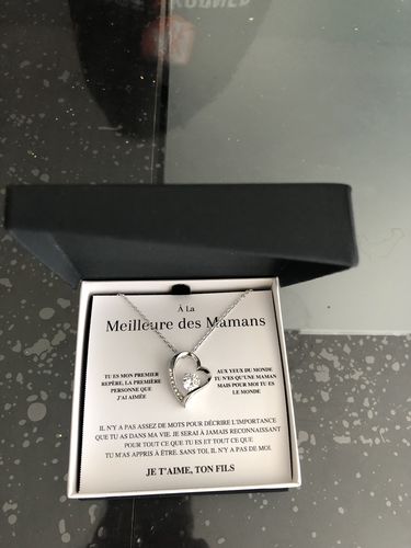 Customer photo review of Collier Amour Éternel - À la meilleure des mamans - Je t'aime, Ton fils