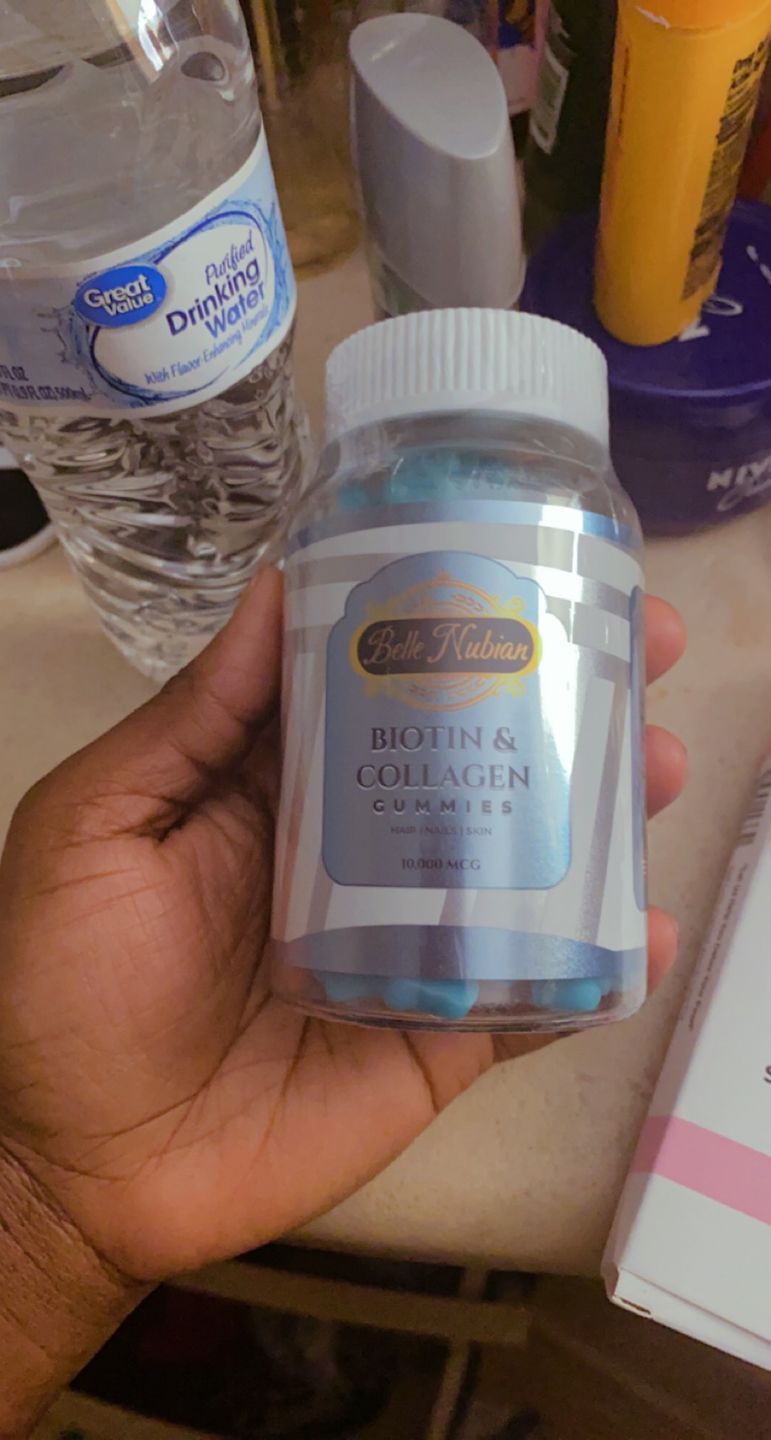 Customer photo review of NEW Biotin & Collagen Gummies (for hair nail skin and stretch marks)