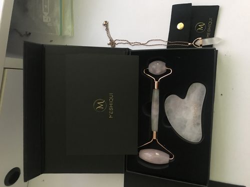 Customer photo review of Facial Spa - Rose Quartz Roller and Gua Sha