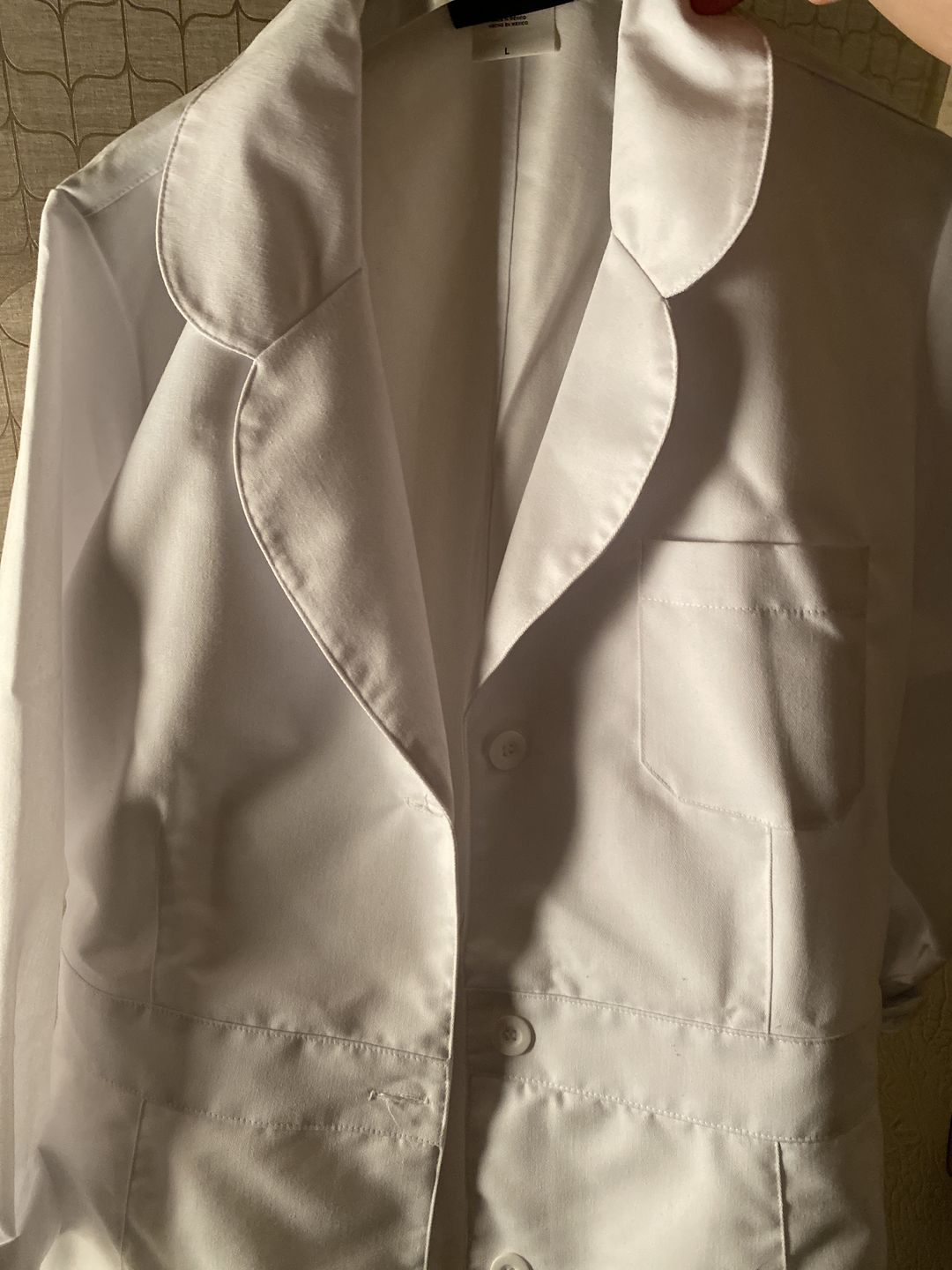 Customer photo review of لابكوت ليلي جريز اناتومي ~ Lily Lab Coat Grey's Anatomy