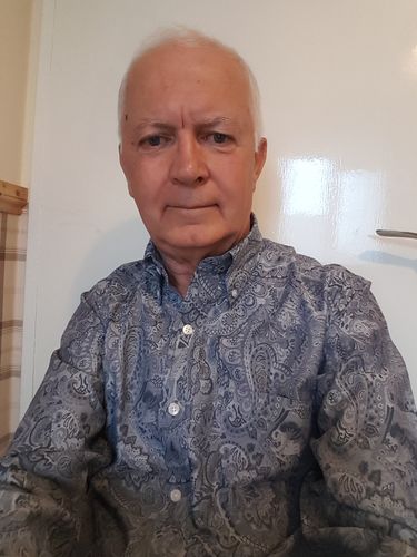 Barry R. review of Jaquard Paisley Long sleeve - RSW 612 PLT image 1 out of 1