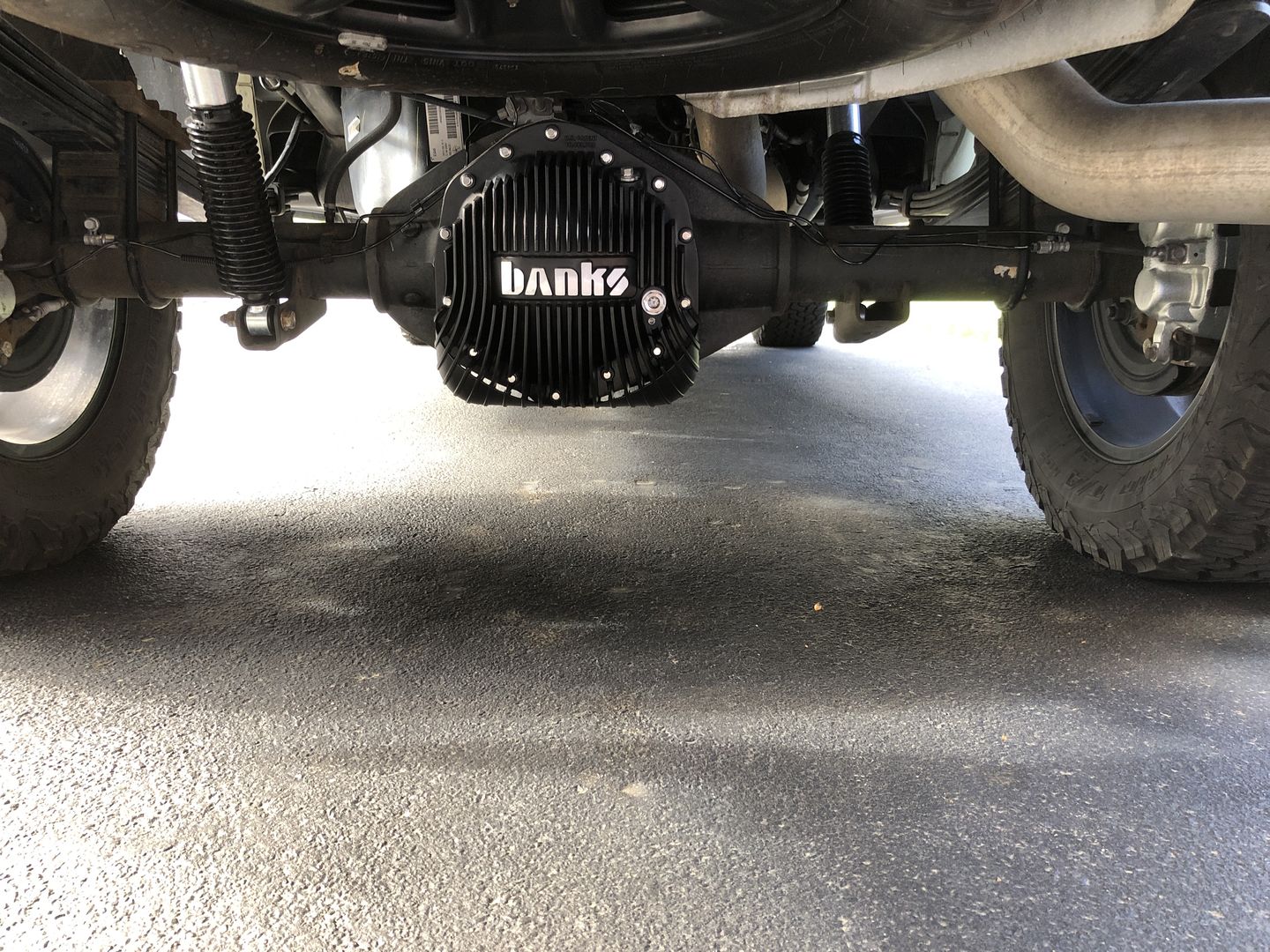 Customer photo review of 2001-2019 Duramax/ 2001-2018 Cummins Ram-Air Differential Cover (19269)