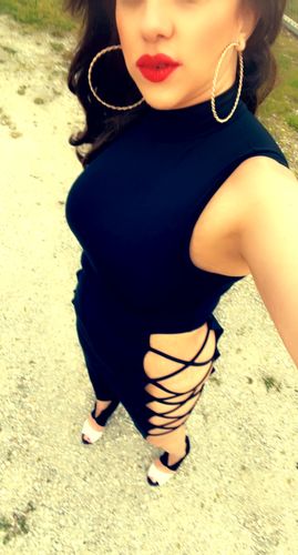 Customer photo review of Crisscross Cut Out High Split Bodycon Dress