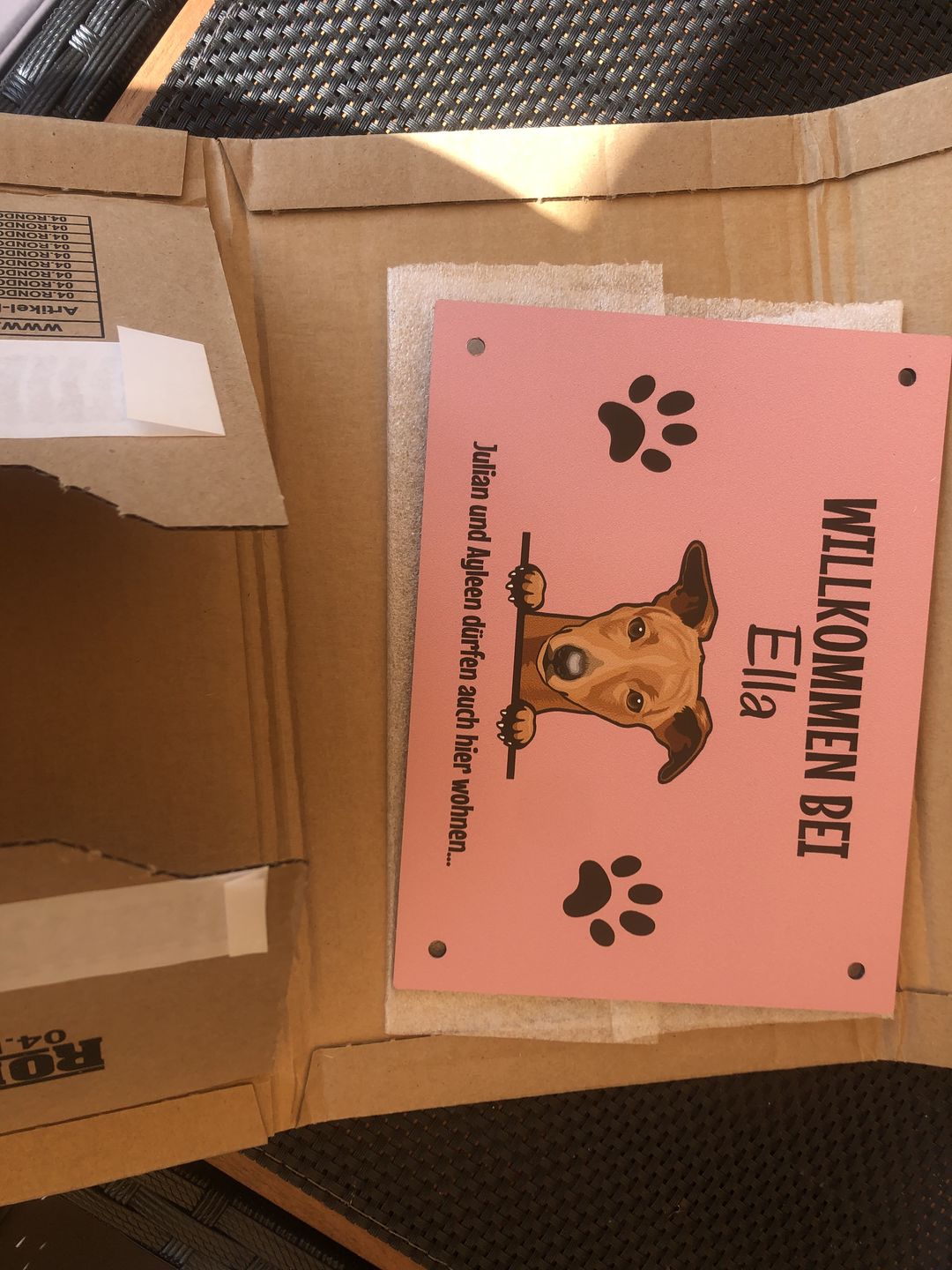 Customer photo review of Spähende Haustiere - Individuelles Türschild