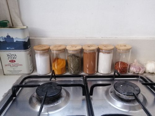 Customer photo review of סט של שש צנצנות תבלינים