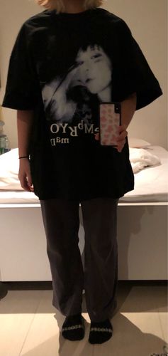 Customer photo review of Harajuku Style Oversized "Embryo Made" Tee