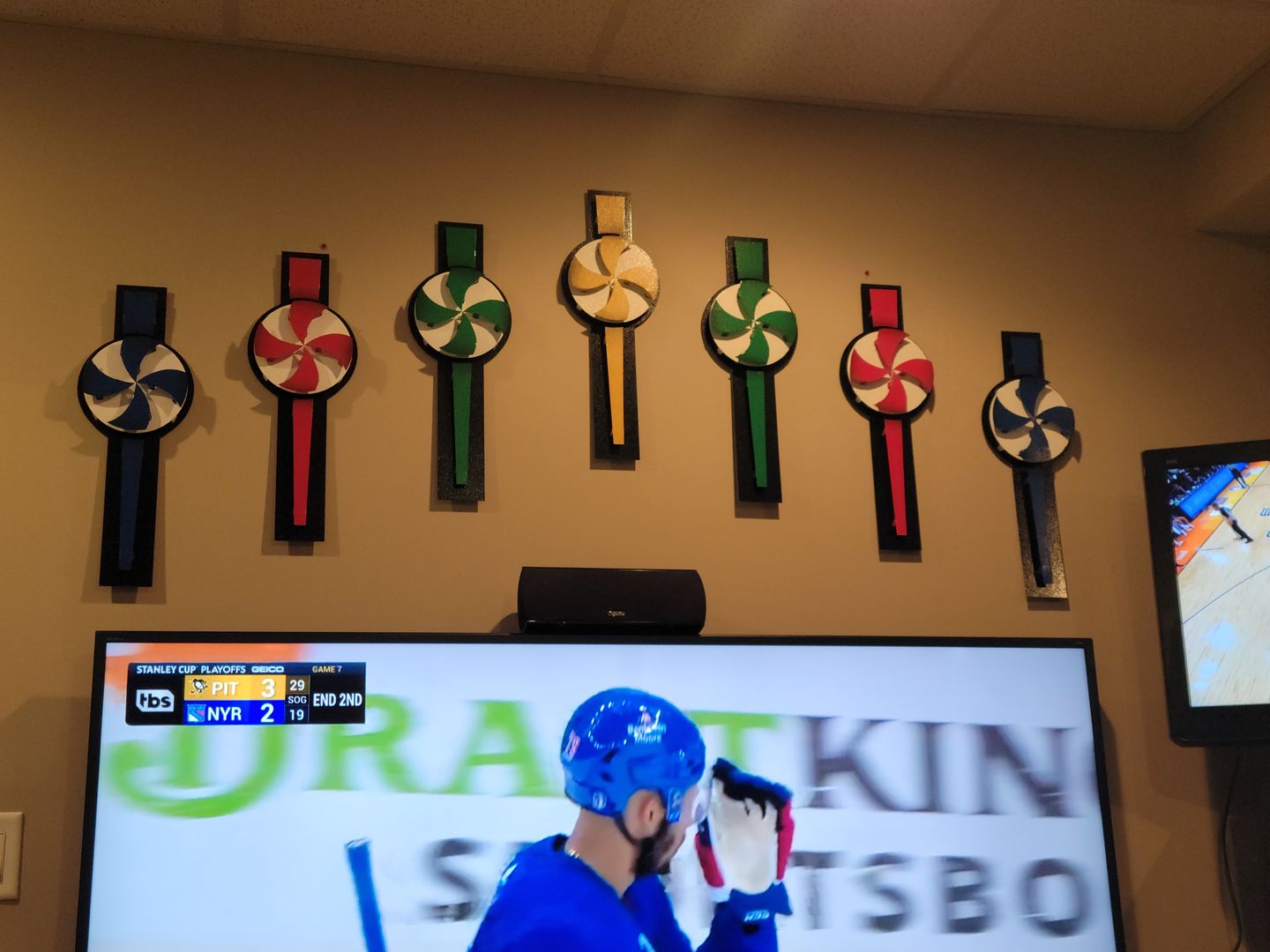 Customer photo review of Pin Wheels Set of SEVEN, 3D metal Art.