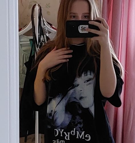 Customer photo review of Harajuku Style Oversized "Embryo Made" Tee