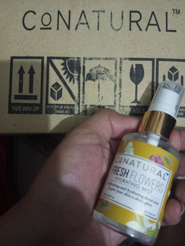 Customer photo review of Fresh Flowers Hydrating Mist