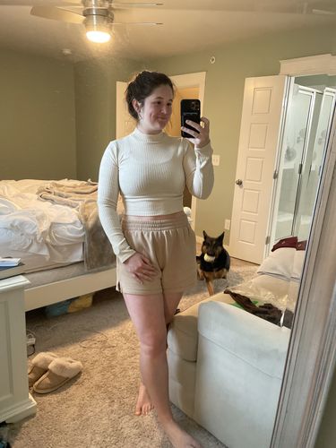 Customer photo review of Cashmere-Like Smooth Thermal Mock Neck Crop Top