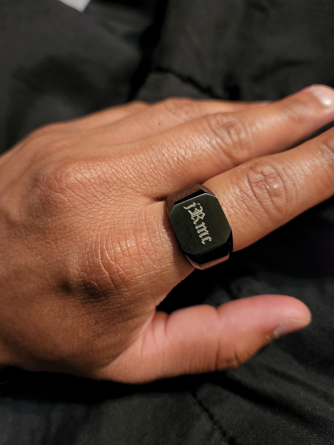 Customer photo review of Matte & Shiny Engravable Signet Ring