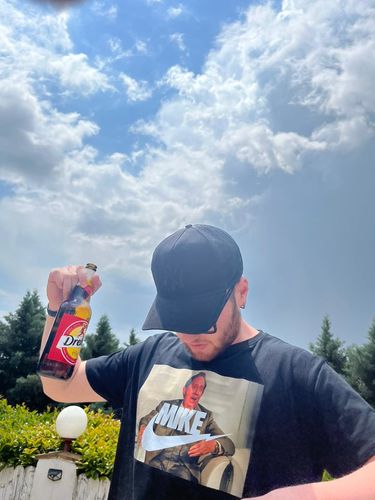 Customer photo review of T shirt Thegrado Mike Bongiorno