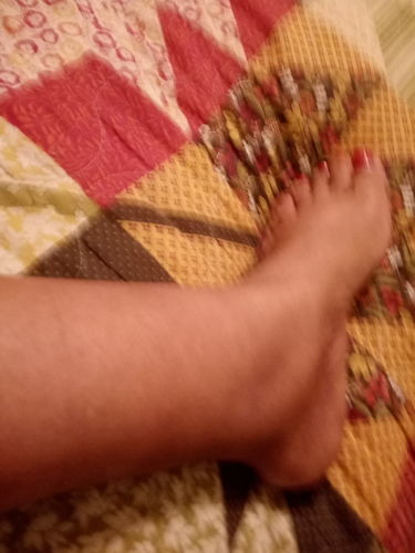 Customer photo review of Carotis Brightening Shea Butter Body Lotion With Vitamin A 500ml / 16.9 fl oz