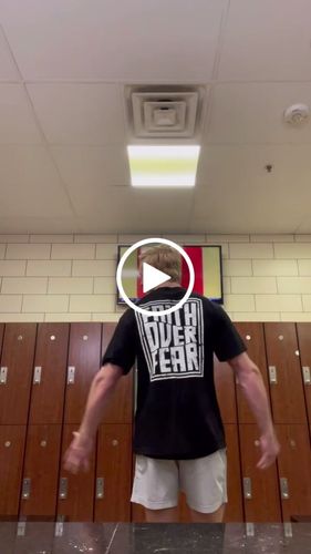 Customer video review of Faith Over Fear Tee