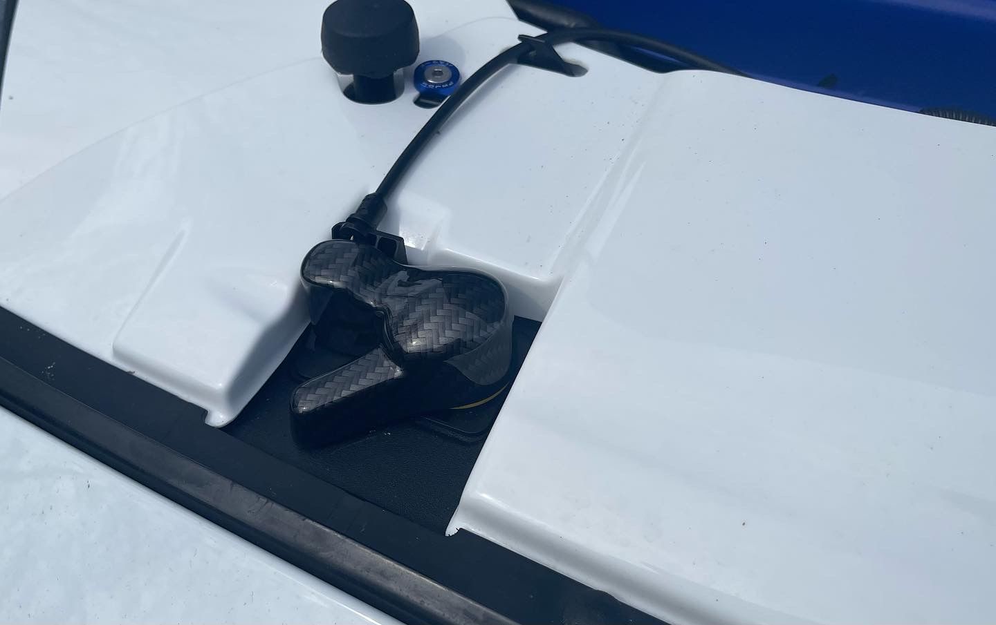 Customer photo review of Proform Bonnet Catch Cover (Painted/Hydrodipped) - MK3 / 3.5 Focus & Mk2 Puma