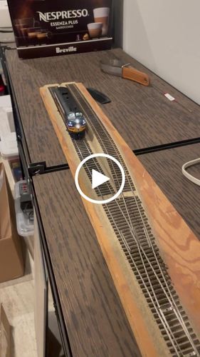 Customer video review of BLI 6688 EMD F7A, NP 6008D, Pine Tree Scheme, Paragon4 Sound/DC/DCC, HO