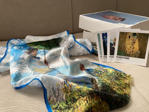 Customer photo review of Claude Monet Gezinti Tablo Tasarım İpek Fular