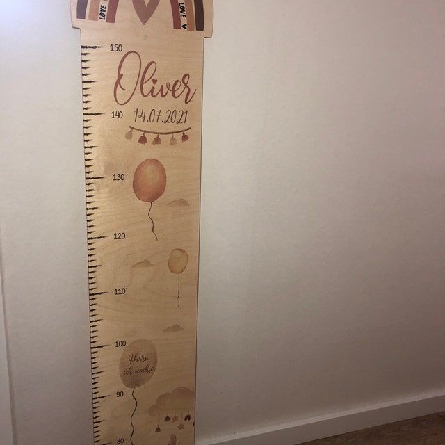 Customer photo review of Personalisierte Regenbogen Messlatte