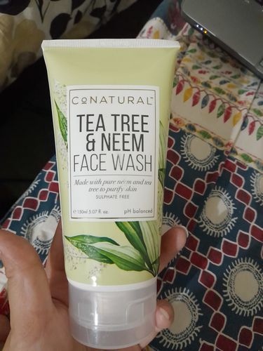 Customer photo review of Tea Tree & Neem Face Wash