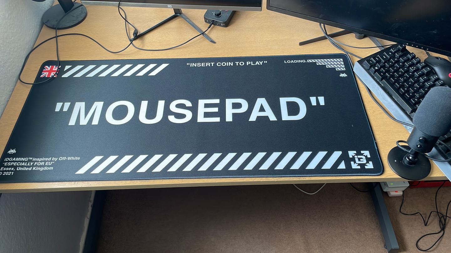Customer photo review of MOUSEPAD