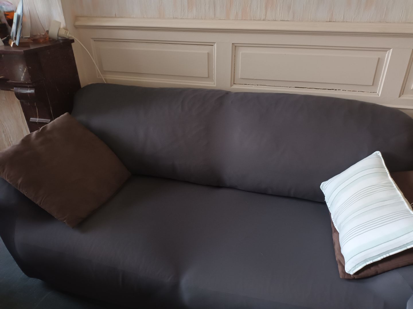 Customer photo review of Gris anthracite - Housses Extensibles de Fauteuil et Canapé