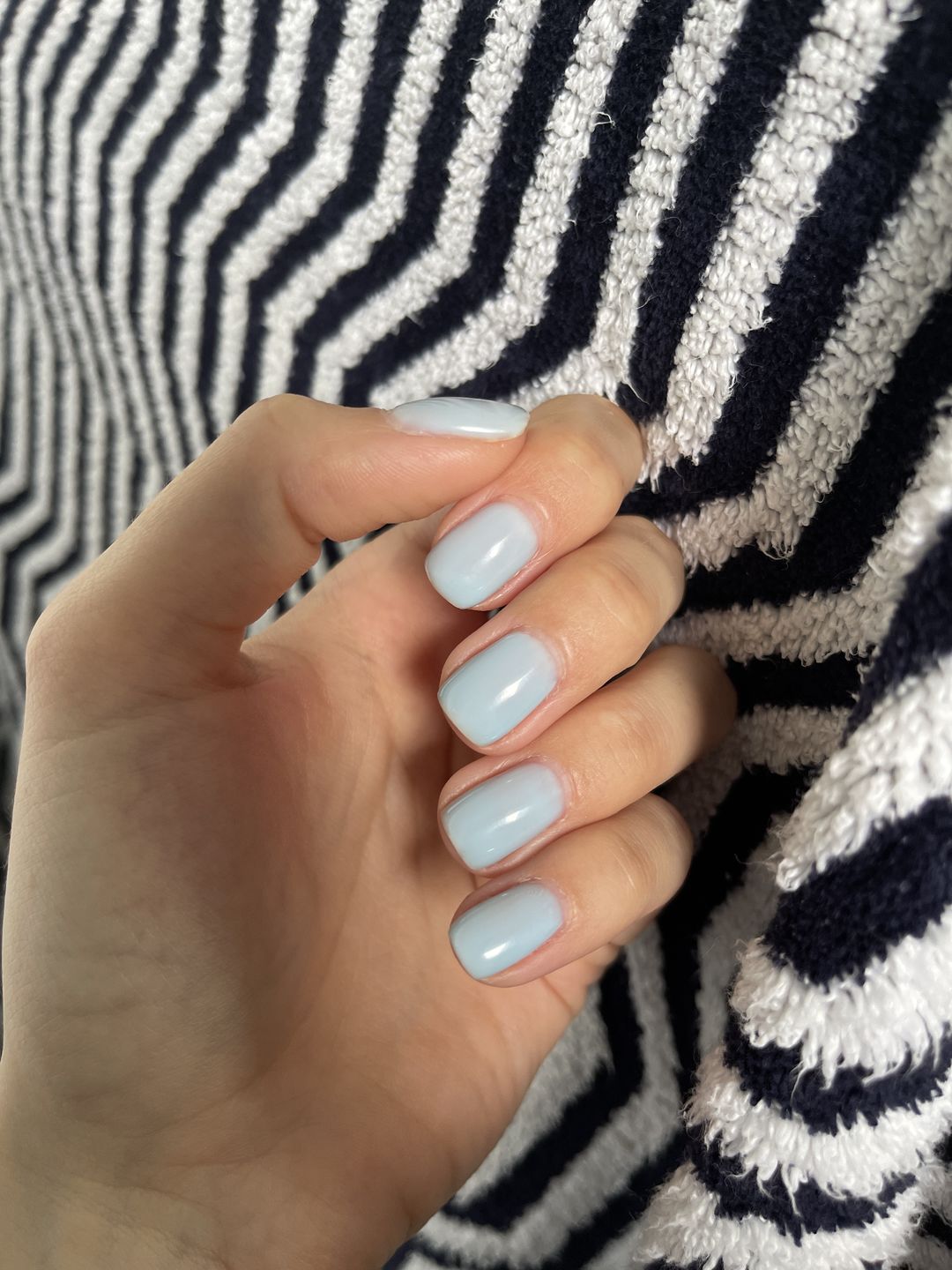 Customer photo review of Semilac Extend 5in1 807 Pastel Blue UV Gel Polish 7ml