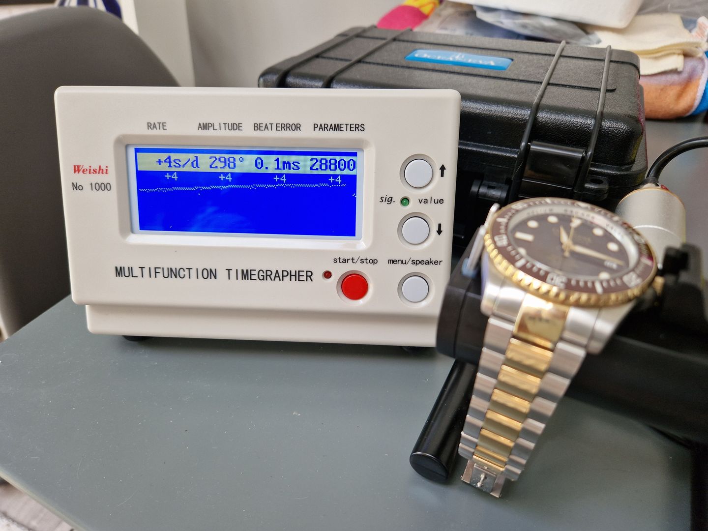 Customer photo review of Oceaneva™ Men's Deep Marine Explorer II 1250M Pro Diver Watch Brown Yellow Gold