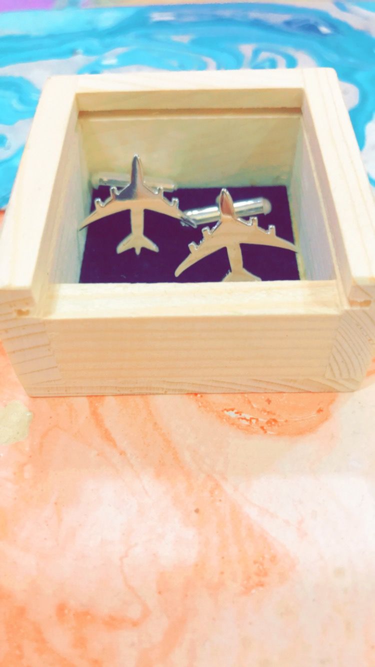 Customer photo review of Cufflinks Aeroplane - Rhodiumplated