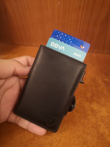 Customer photo review of Full Black