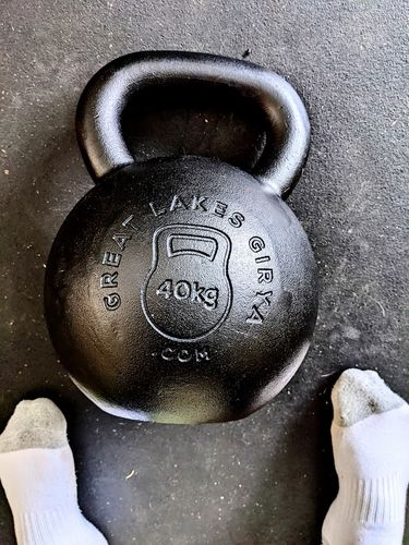 Customer photo review of 40kg / 88lbs   E-coated Cast Iron Kettlebell