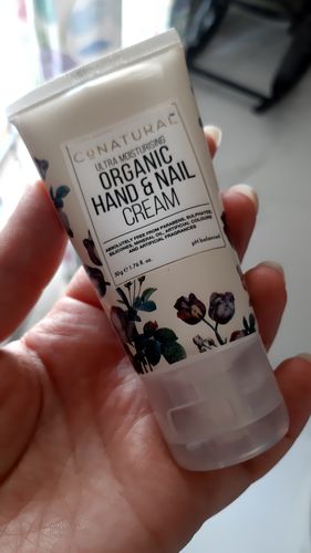 Customer photo review of Ultra Moisturizing Organic Hand & Nail Cream