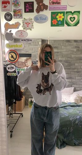 Customer photo review of Vintage German Shepherd Dog Sweatshirt Size XL