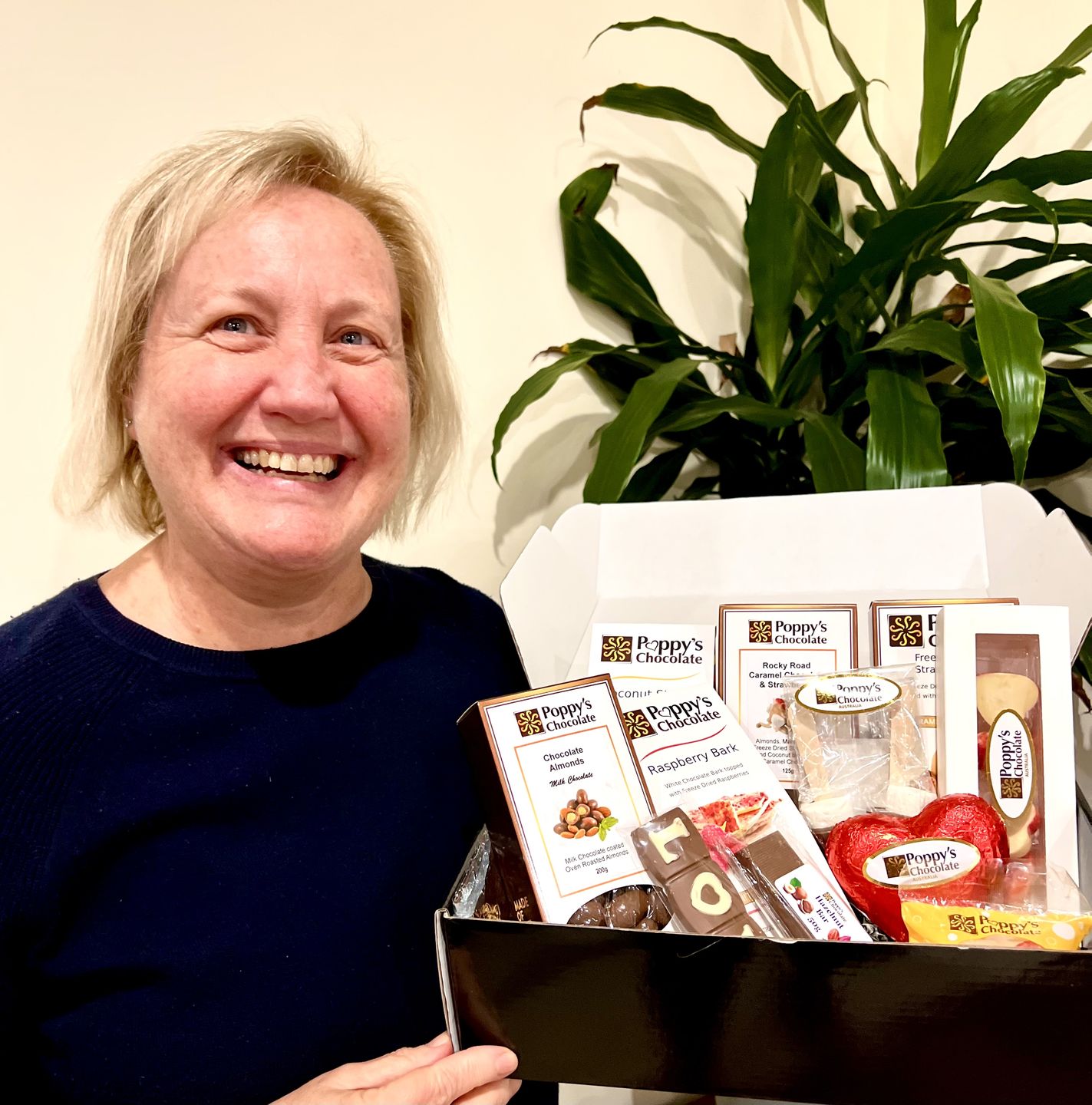 Customer photo review of I Love you more than Chocolate Hamper