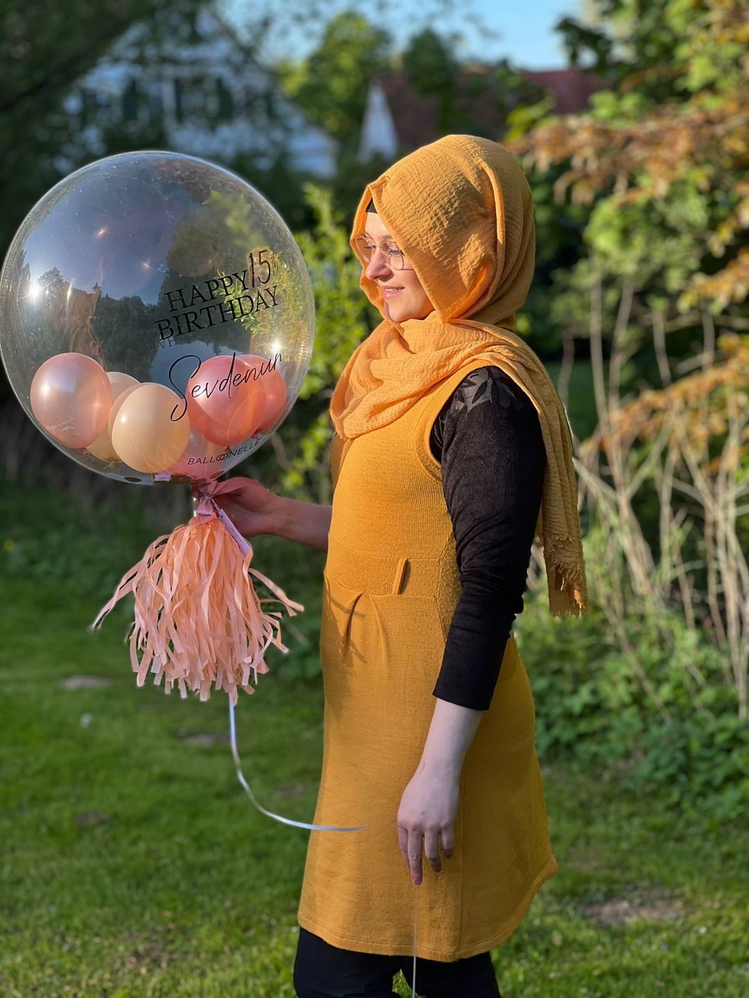Customer photo review of Nude Designer Ballon