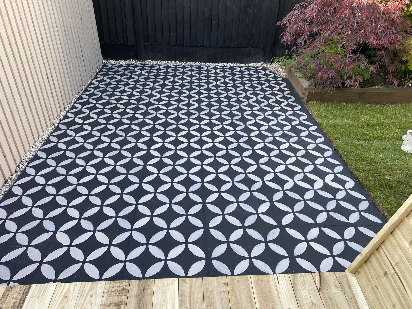 Customer photo review of Tsunagi Patio Stencil - Square Slabs
