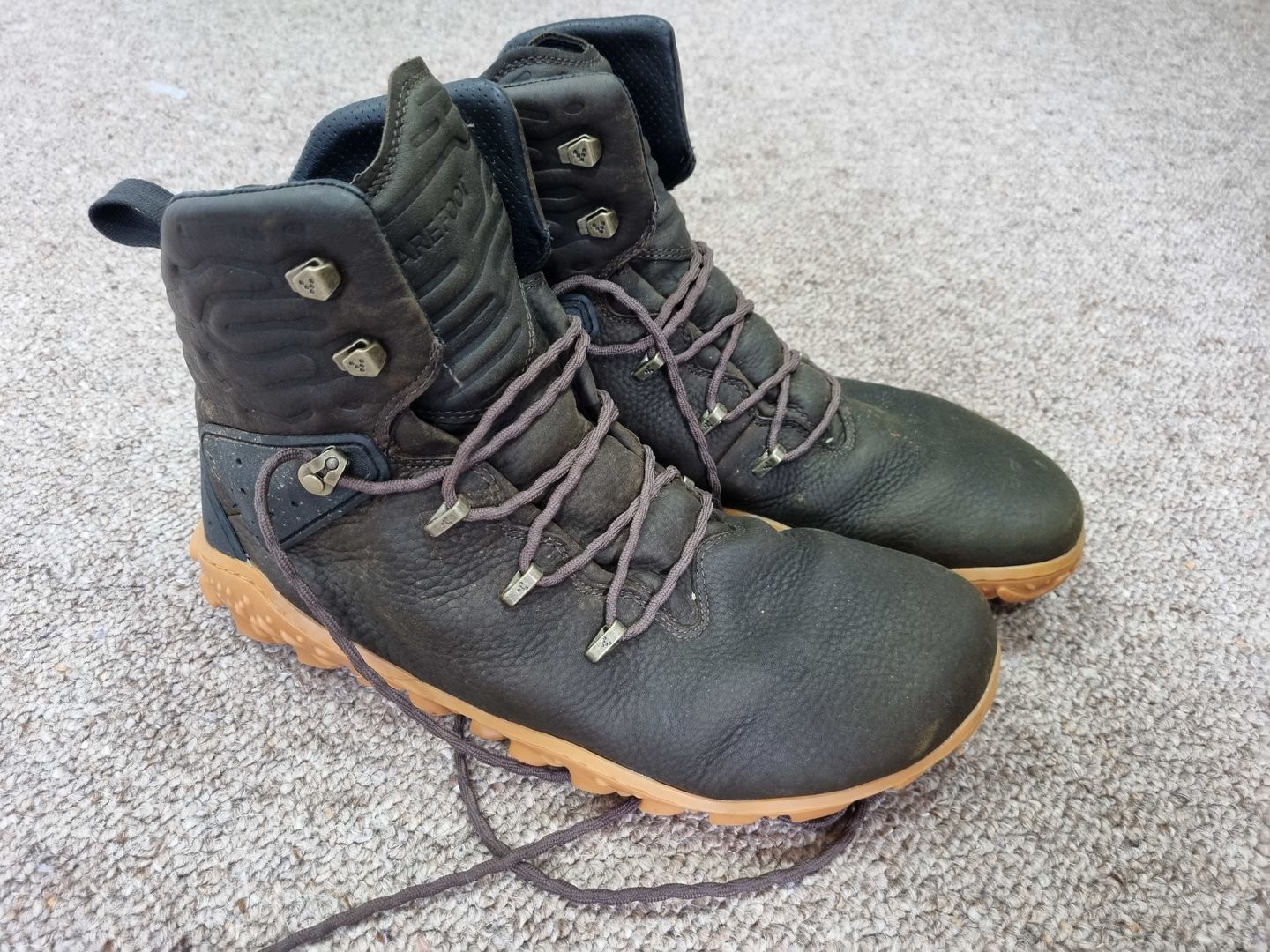 Customer photo review of Vivobarefoot Tracker Forest Esc Mens Bracken