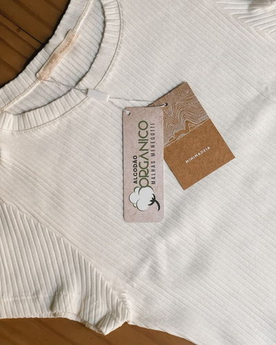 Juliana A. review of Blusa Cropped Orquídea image 1 out of 1