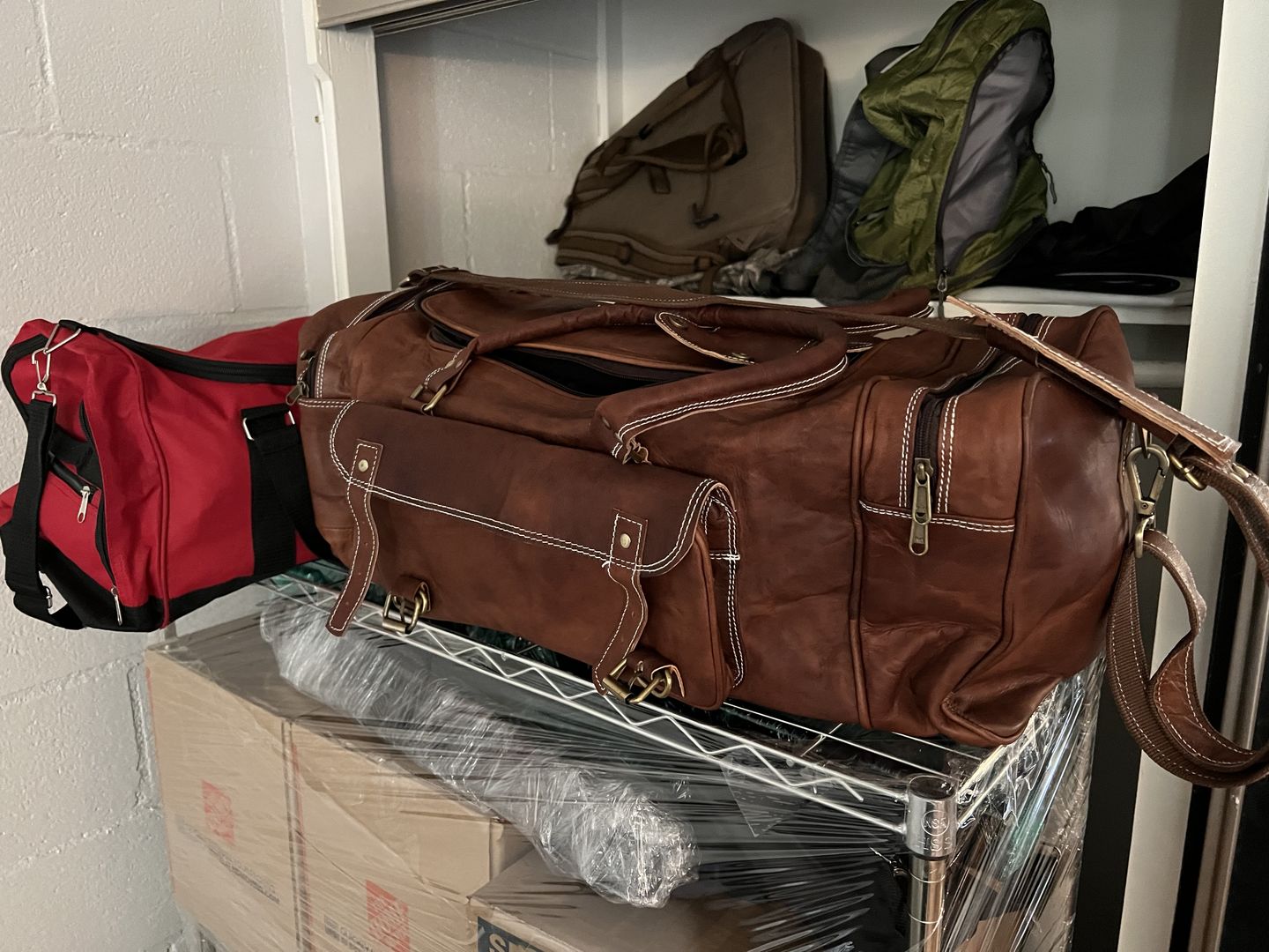 Customer photo review of BOGO: Traveler Weekender Duffle Bag + FREE Toiletry Bag