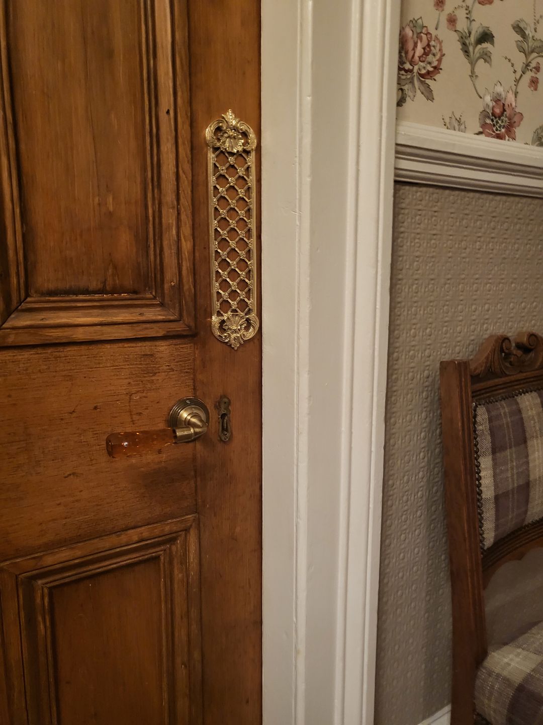 Customer photo review of Brass Lattice Door Push Plate