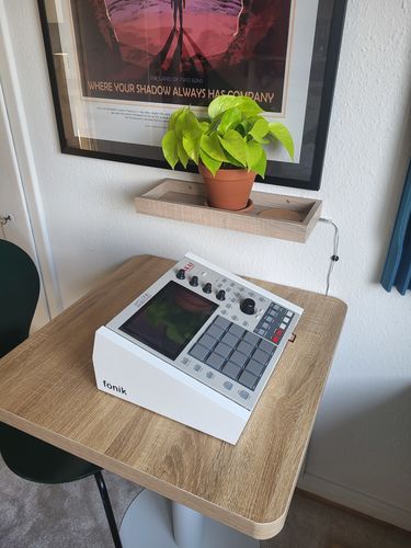 Customer photo review of Original Stand For Akai MPC One