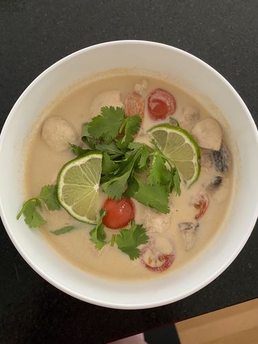 Customer photo review of Tom Kha Sparpackung (für 3-4 Portionen) mit 400ml Kokosmilch