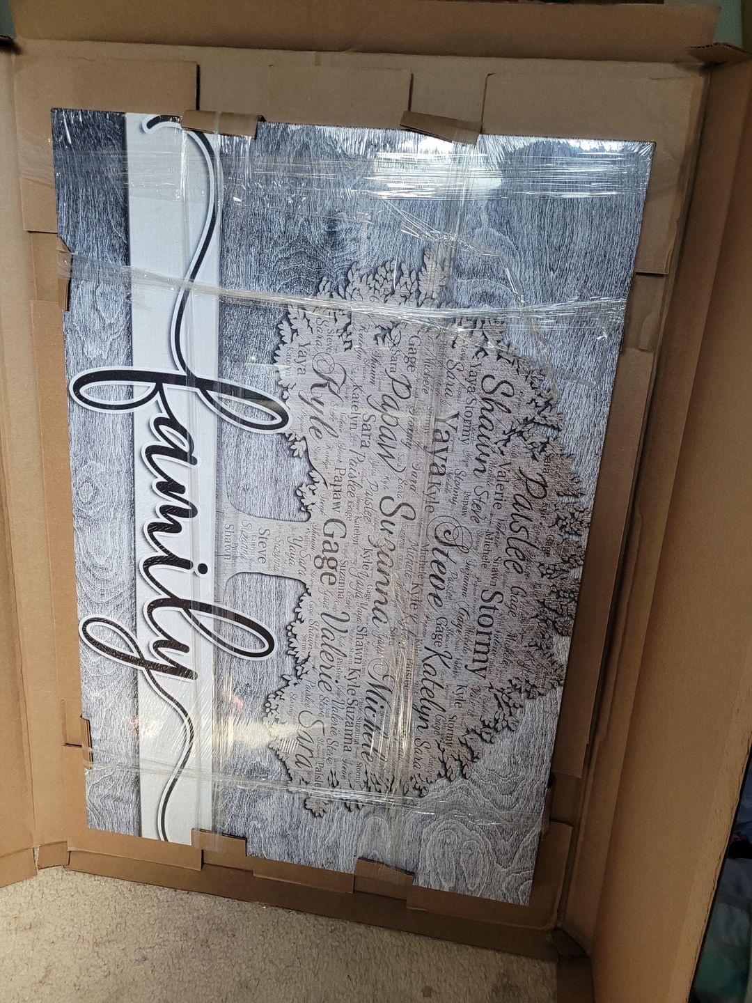 Customer photo review of Personalized Names on Tree "Family" Premium Canvas