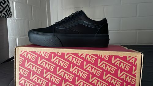 Zapatilla Vans Old Skool Plataforma Mujer Negro - Blockstore.cl